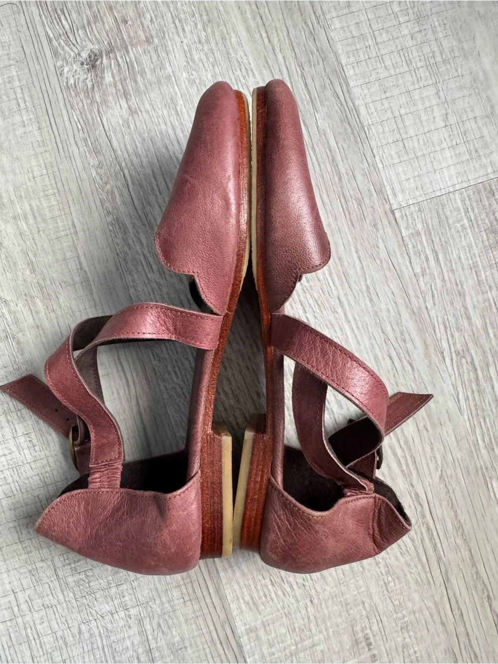 Scalloped Cross-Strap Leather Flats in Brown
